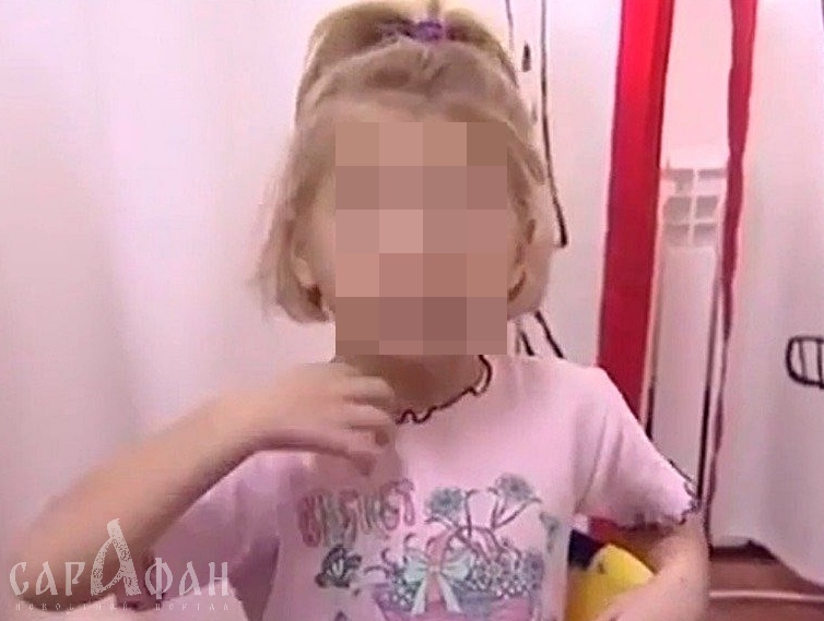 Гулявшая с бездомными в Ростове 4-летняя девочка вспомнила, где жила раньше