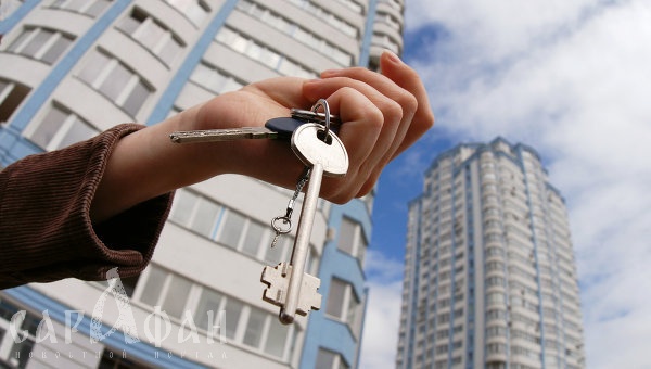 Погорельцам с улицы Российской выдали ключи от новых квартир