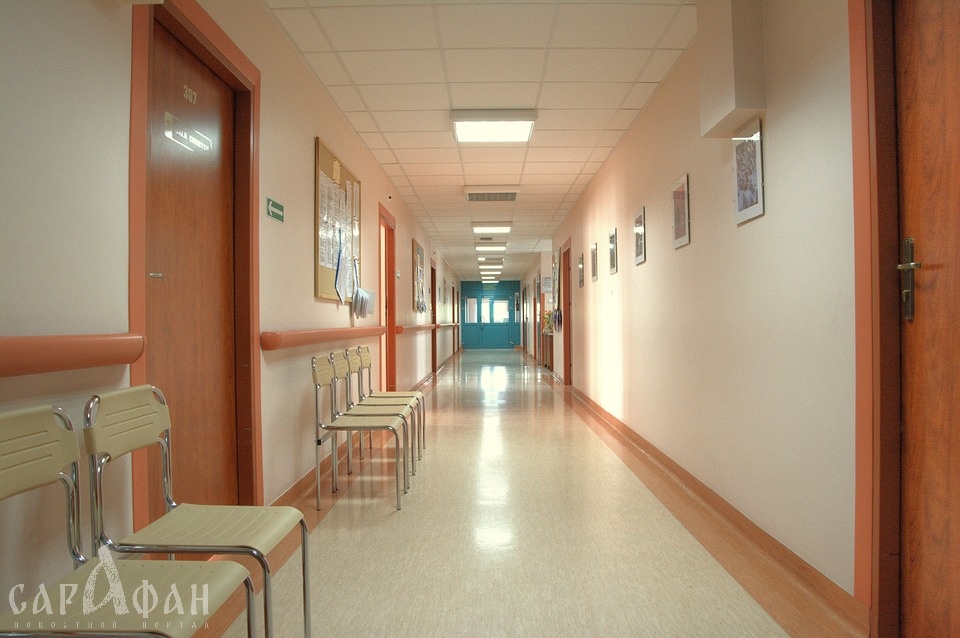 Дополнительные койко-места разворачивают в больницах Адыгеи из-за резкого роста количества больных ОРВИ