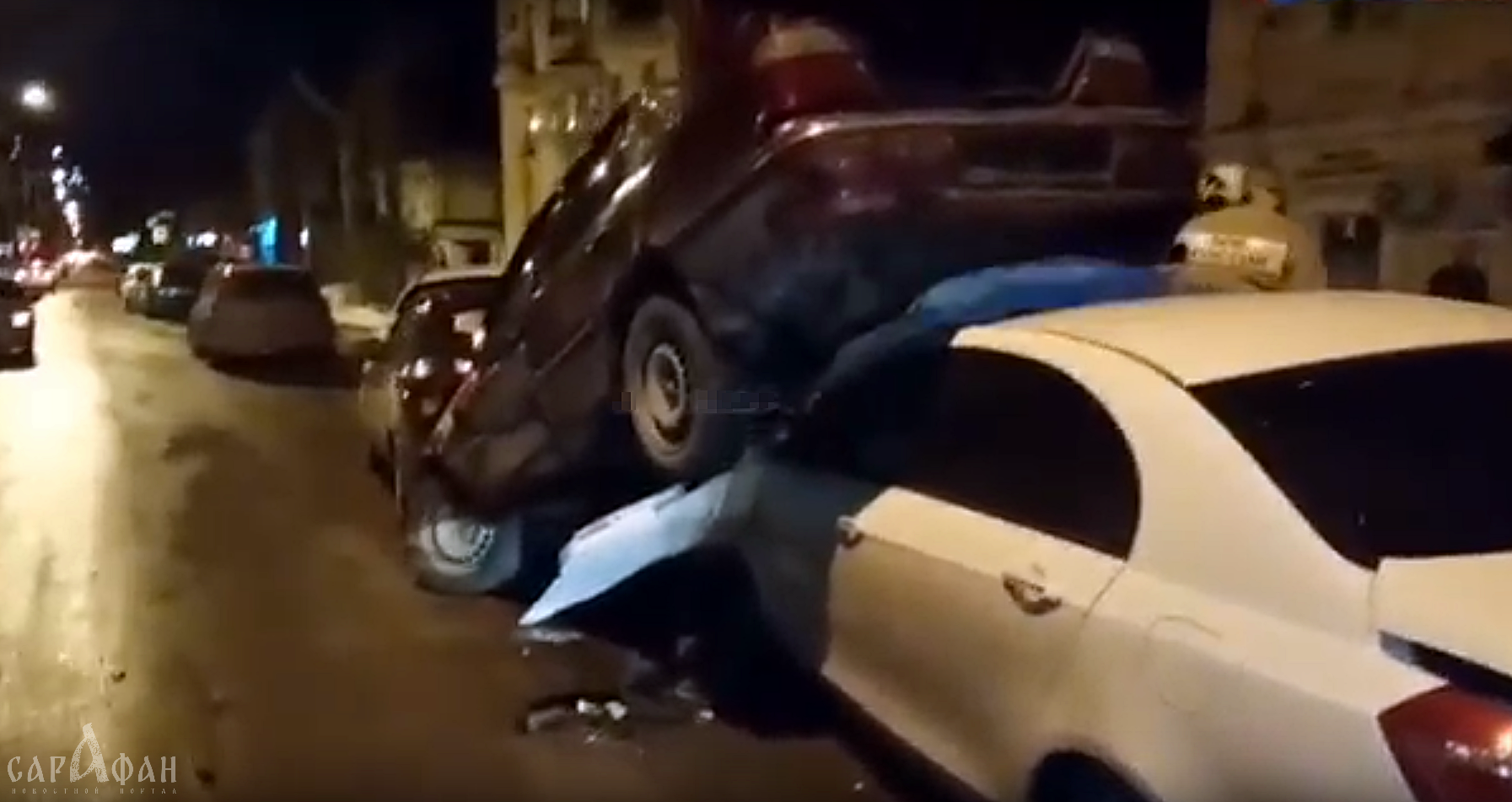 Авария с шестью машинами в Ростовской области попала на видео