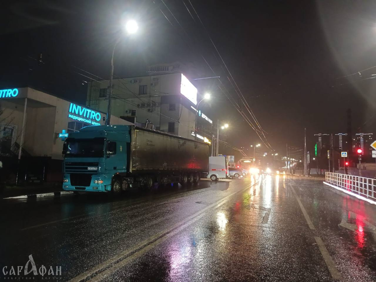 Грузовик насмерть сбил мужчину в Новороссийске