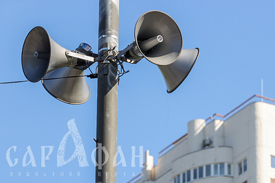 Власти Новороссийска требуют покинуть улицы города 
