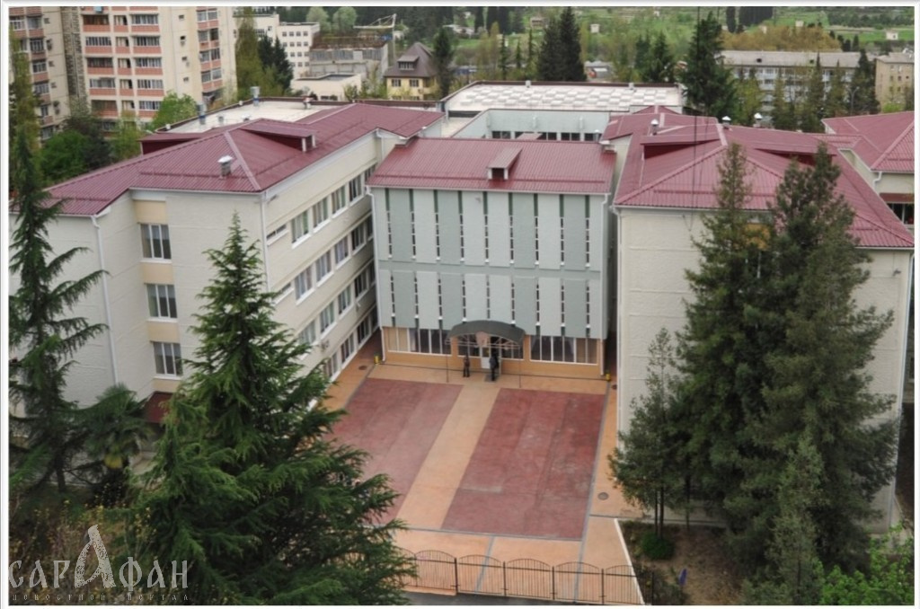 Учительница начальных классов умерла на перемене в Сочи
