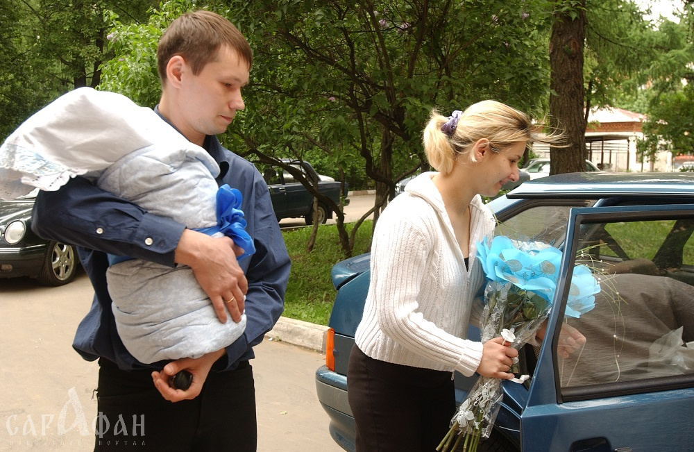 Лучший возраст для рождения первенца назвали жители Краснодара