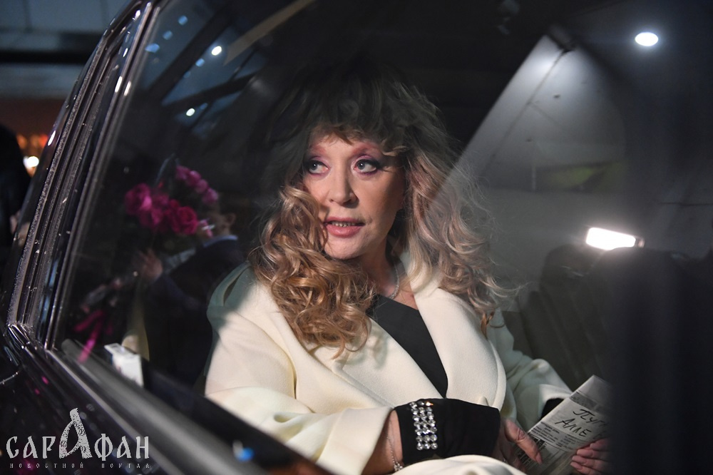 Снова в бегах: Алла Пугачева из-за жары решила сменить Кипр на Латвию