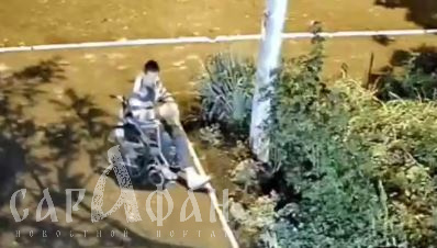 «Я инвалид, мне можно»: двор краснодарской многоэтажки утопает в «удобрениях» людей с недержанием и сомнительными манерами