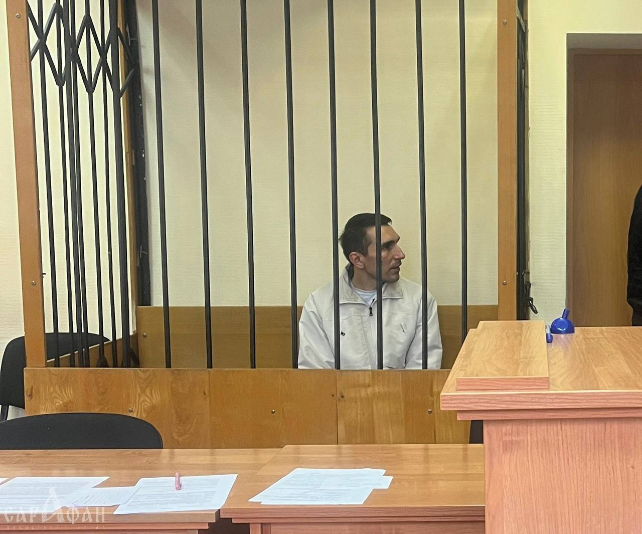 Посадил в машину уже мертвой: своими же руками уралец отобрал у собственных детей маму и папу