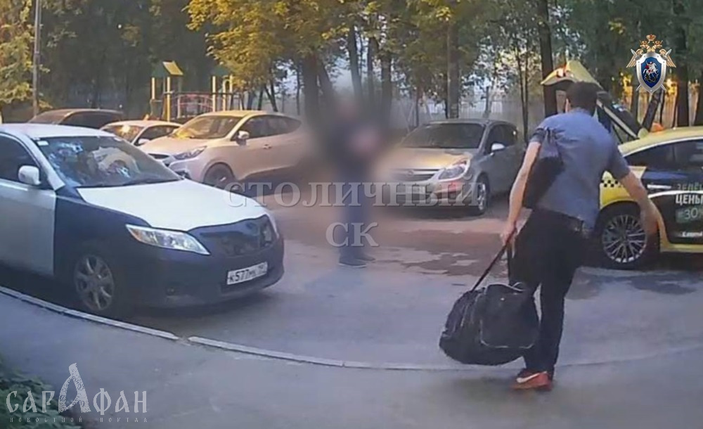 Туловище – в одну, руки и ноги – в другую: мужчина порубил знакомого на куски, запаковал в две спортивные сумки и раскидал по городу