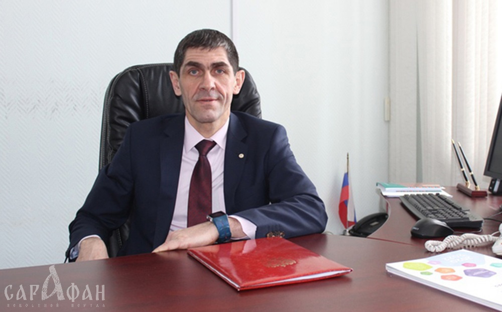 «Слышал только о голубых извращенцах»: мэр Григорьев ответил на обвинения в свингерстве