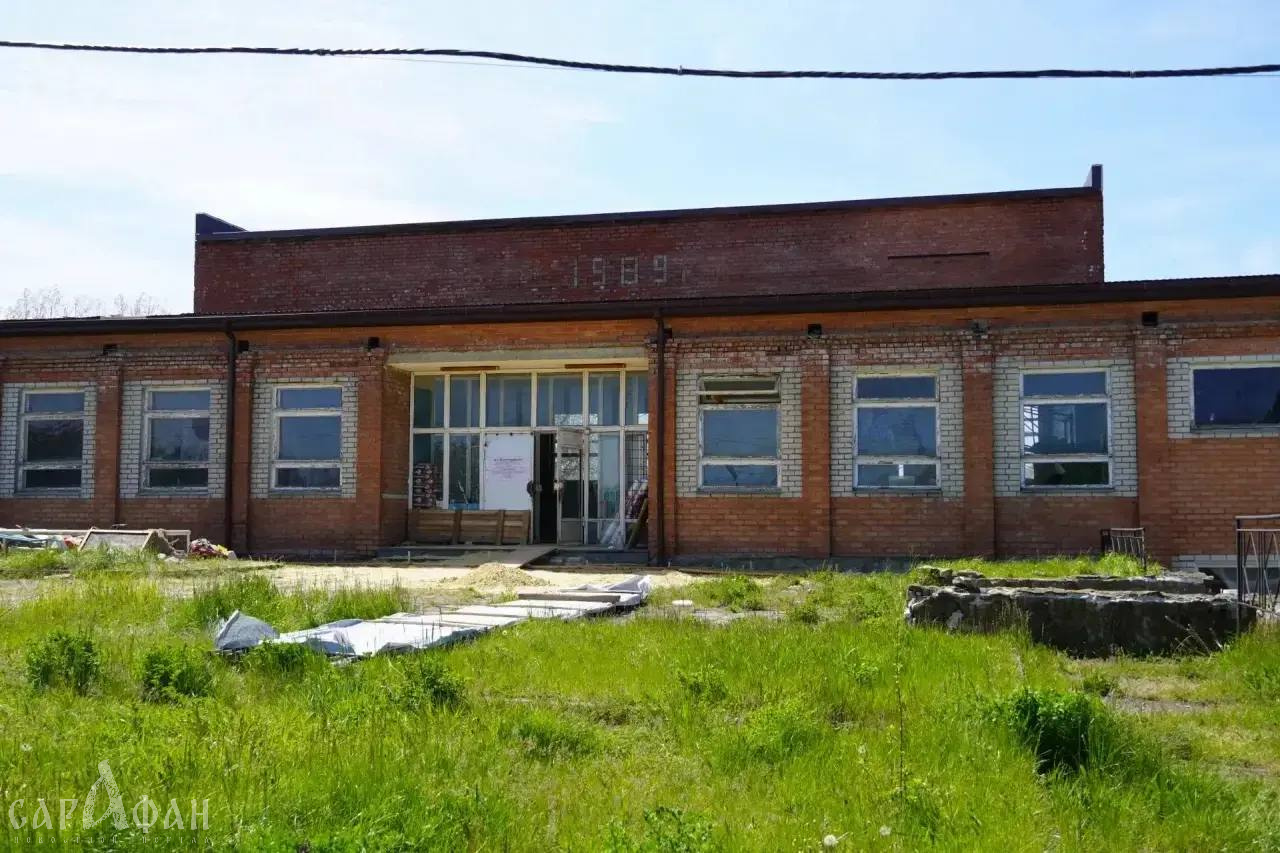 В Крымском районе отремонтируют спортзал по просьбам сельчан