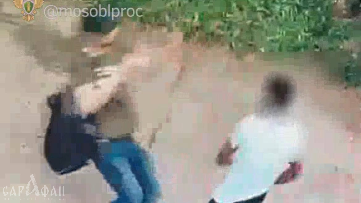 Упал плашмя и больше не поднялся: инвалид подвергся зверскому нападению на улице