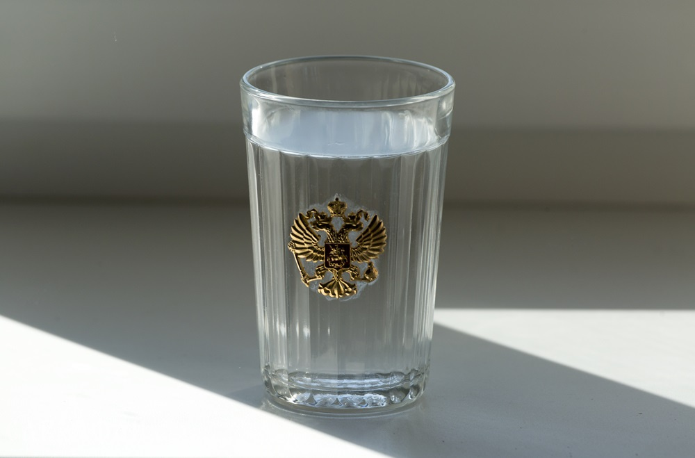 Почему зимой нужно пить много воды, рассказали медики