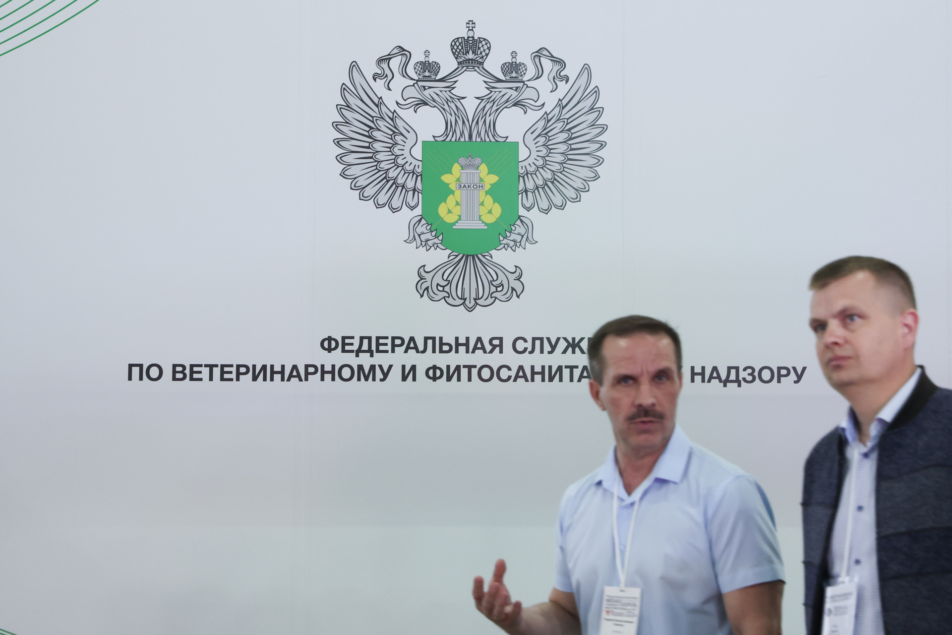 Россельхознадзор нашел на Кубанской ярмарке в Краснодаре продукты, которые нельзя продавать 