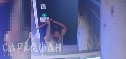 Вернулся с палкой: неадекват промчался сайгаком по машине и разгромил медцентр в Краснодаре