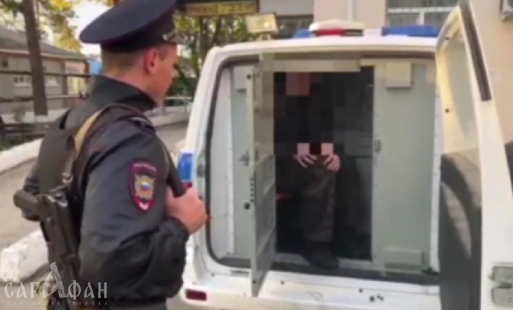 Агрессивный мужчина преследовал детей с ножом на Кубани