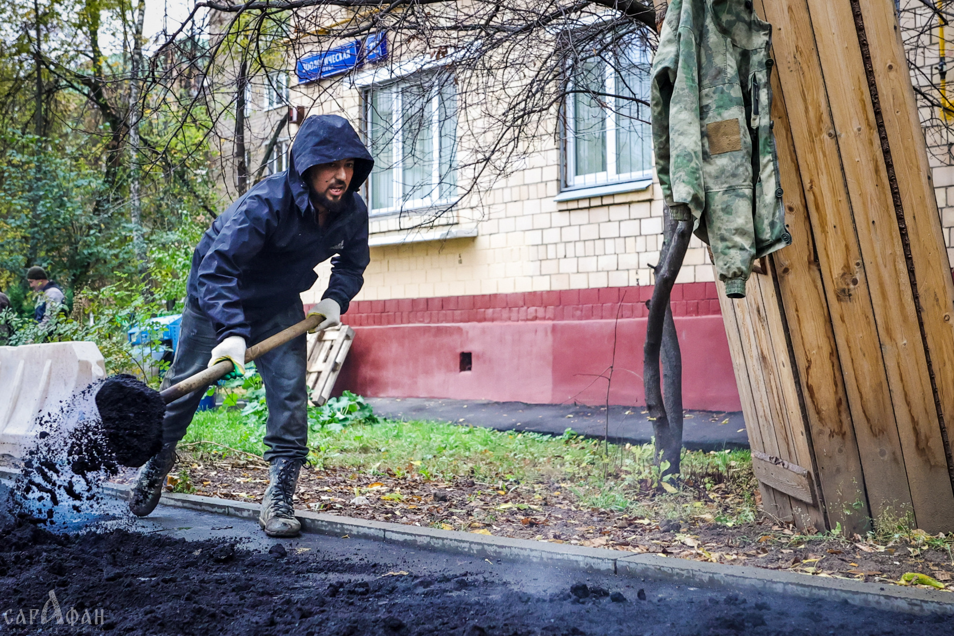 На Кубани ищут пути решения проблем с водой, газом и дорогами в Апшеронском районе