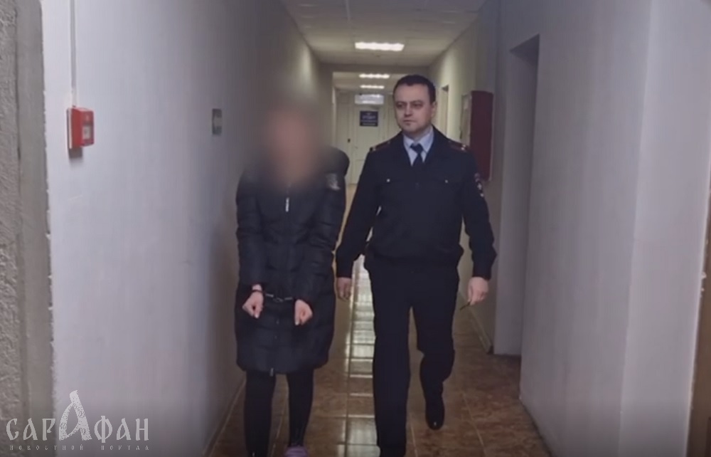 Устроилась домработницей и обчистила: приезжая вынесла миллион из имения в Новороссийске