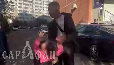 «Папаша – больной, и дочь хочет сделать такой же»: уже год краснодарка живет воспоминаниями о страшном дне, когда ее малышка захлебывалась в слезах и умоляла отца остановиться
