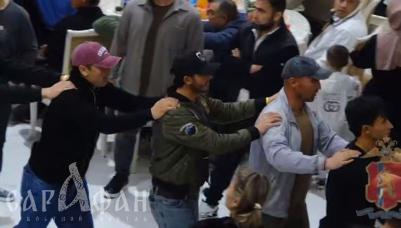 Вместо конкурсов от тамады – «паровозиком» на выход: силовики ворвались на свадьбу с гостями-мигрантами