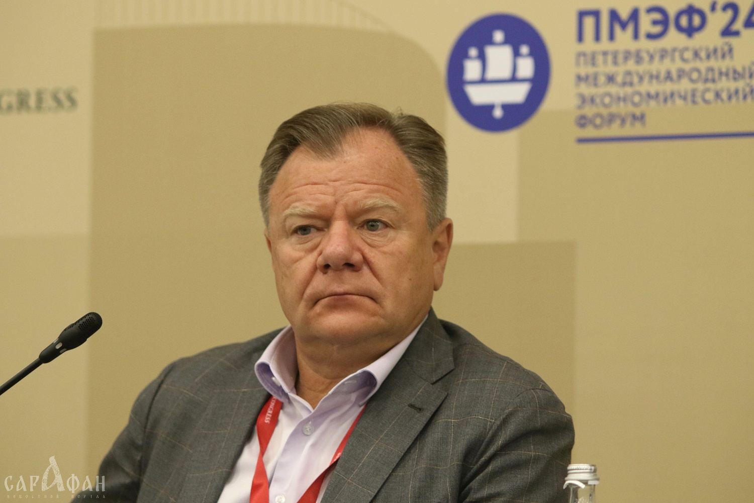 «Разжигают ненависть»: джазмен Бутман пожаловался на «продажных протестантов» на Западе 