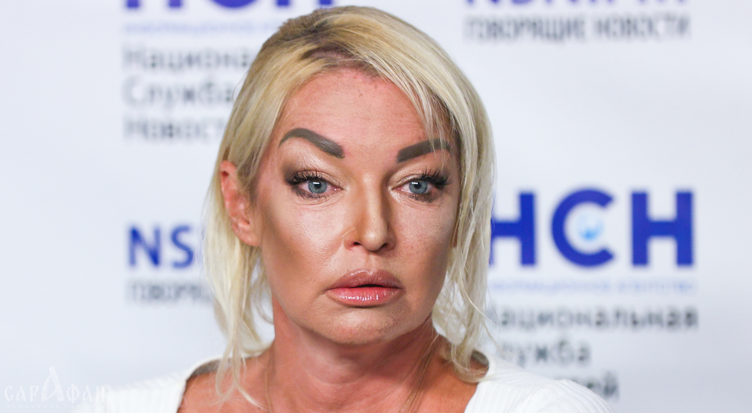 Я в России, ты в Голливуде: Анастасия Волчкова рассказала подробности о романе с Джимом Керри 