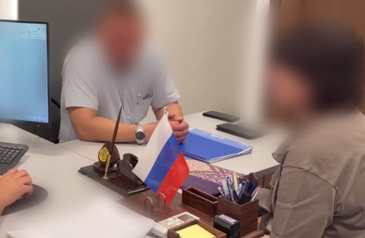 В Краснодаре задержали экс-главу налоговой инспекции, которая за 2 миллиона рублей закрыла глаза на налоговую проверку 