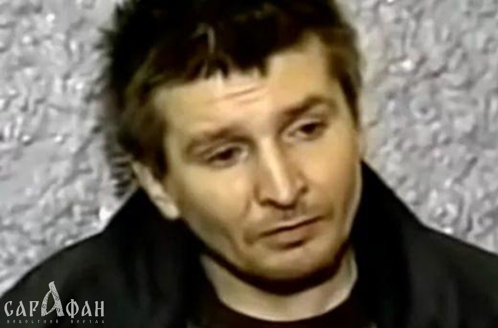 Ужинал людьми, работал с животными, умер в фойе поликлиники: готовивший фарш из человечины маньяк шел за помощью, но внезапно нашел покой
