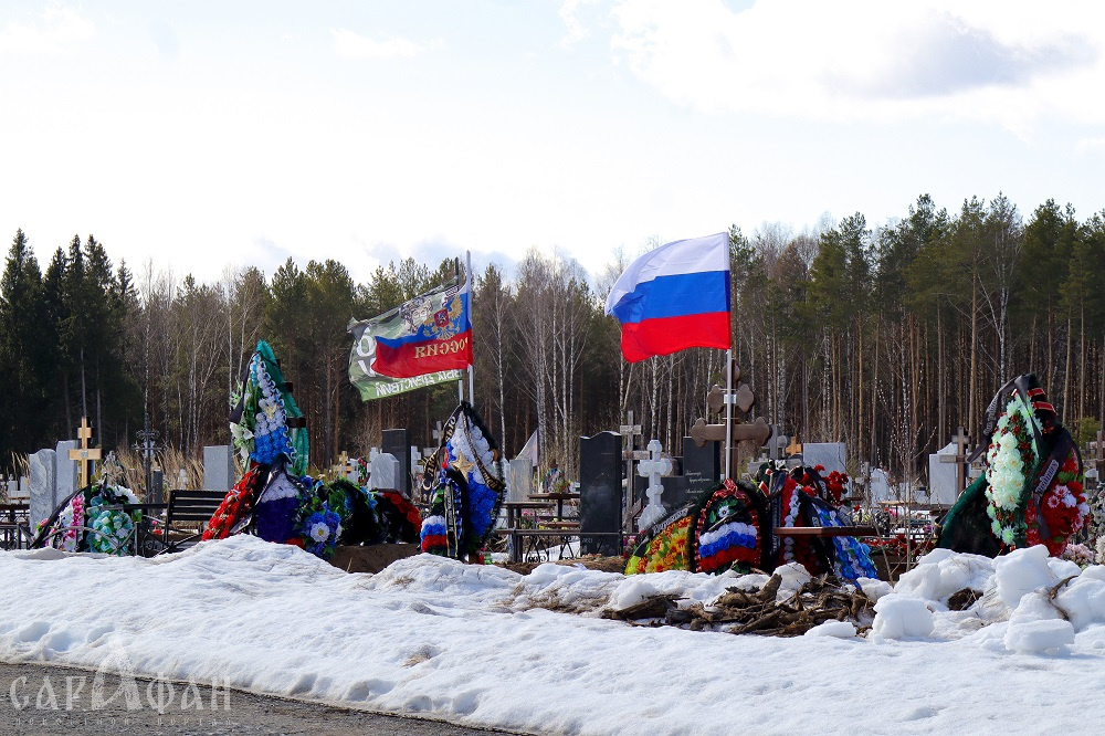 Кладбище в Краснодаре превратилось в болото