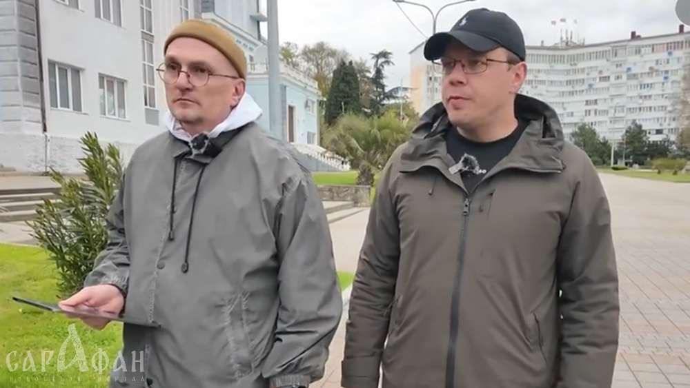 «Сезон будет»: глава Туапсе пообещал встретить туристов чистым пляжем, а  блогеров назвал лгунами