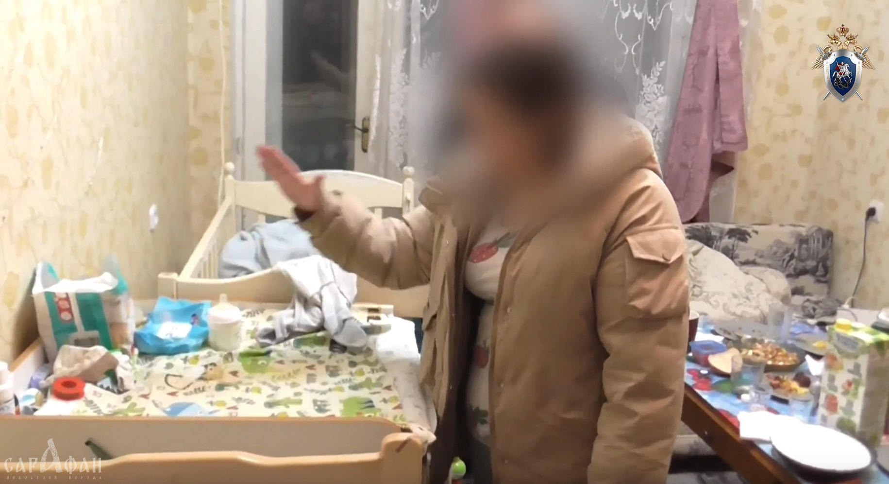 Полугодовалых братьев-близнецов разлучила смерть: мать избила младенцев и отнесла в переноске в магазин, где оставила на верную гибель 