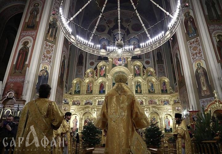 Сегодня православные верующие отмечают Рождество Христово