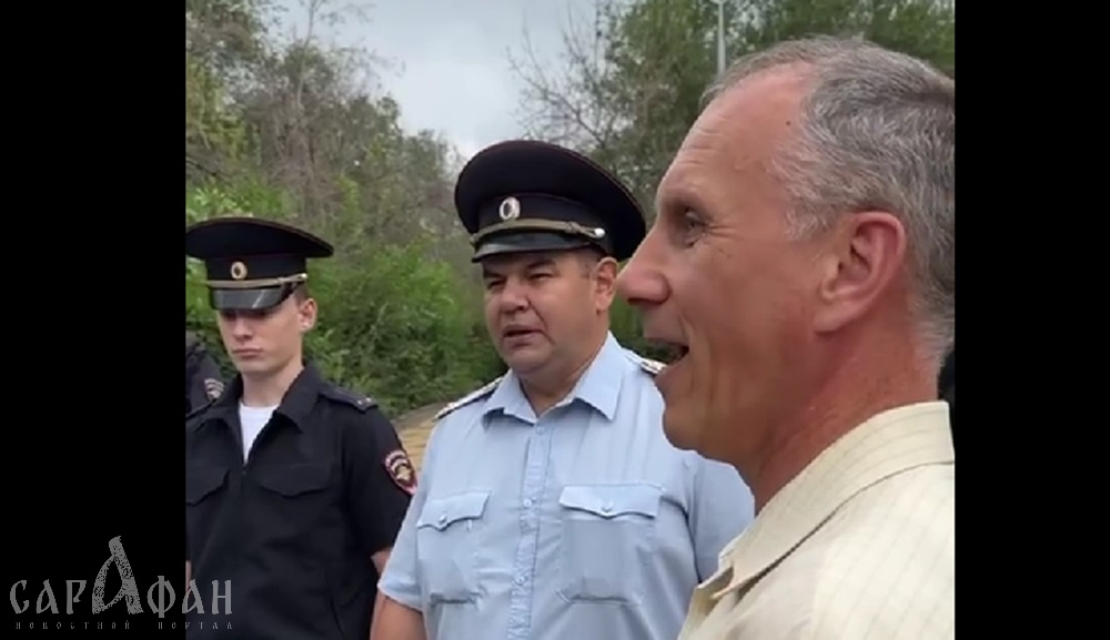 «Все зависит от его покровителей»: что будет с подполковником, который угрожал расстрелом противникам застройки парка