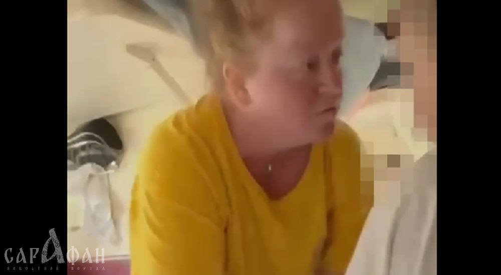«У них дипломы и грамоты, а папы на СВО»: родители возмущены нападением вожатой на школьницу в поезде из Анапы