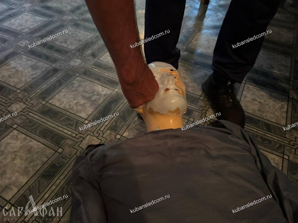 Навсегда закрыла глаза через несколько дней от побоев: кубанский станичник изувечил жену на глазах друзей