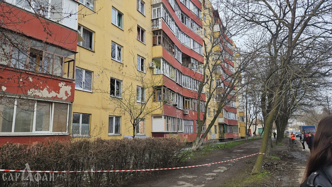 В Таганроге введен режим ЧС после массированной атаки БПЛА 