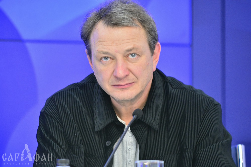 «И я выпивал, и мне хотелось укусить официантку»: Марат Башаров сравнил Никиту Кологривого с собой 