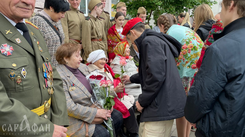 В Ростове прошли персональные парады для ветеранов Великой Отечественной