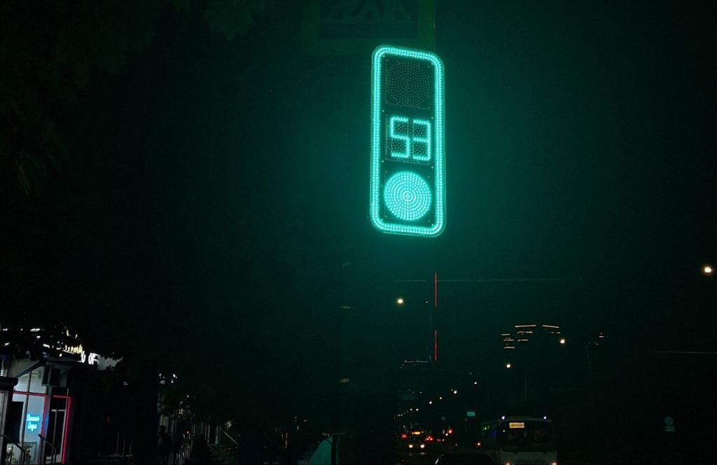 5674563.jpg