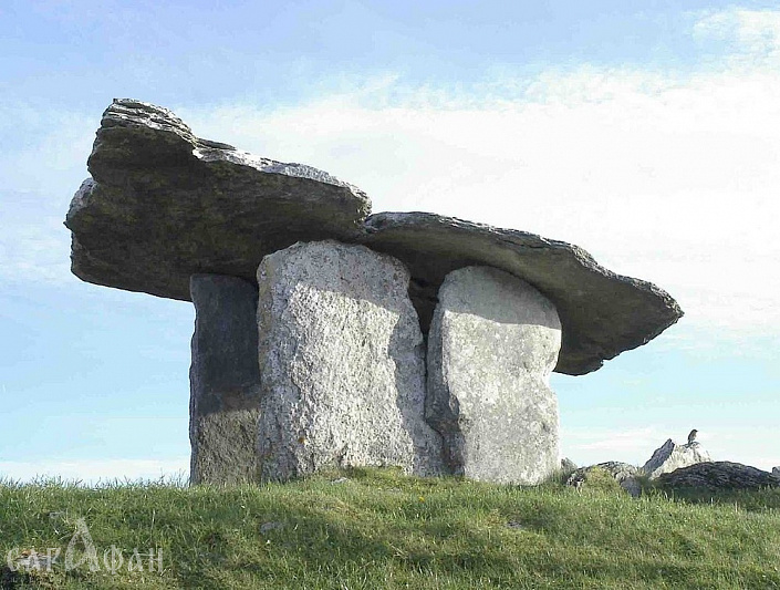 Тропа мертвых: в Ирландии археологи обнаружили древний путь в загробный мир 